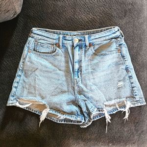 Mom Jean shorts